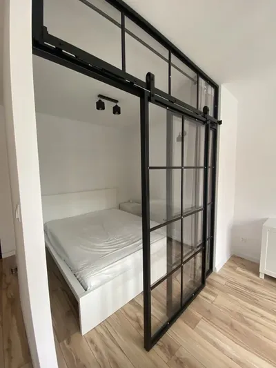 Kawalerka w centrum Bydgoszczy z miejscem postojowym - miniatura 5