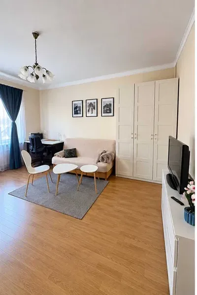 Przytulna kawalerka 39 m² na Pogodnie – ul. Leszczyńskiego - miniatura 2