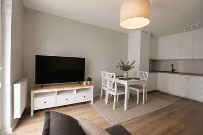 salon z kuchnią+ 2 sypialnie na ul. Meiera w cenie miejsce p os. i kom. lokatorska - miniatura 2