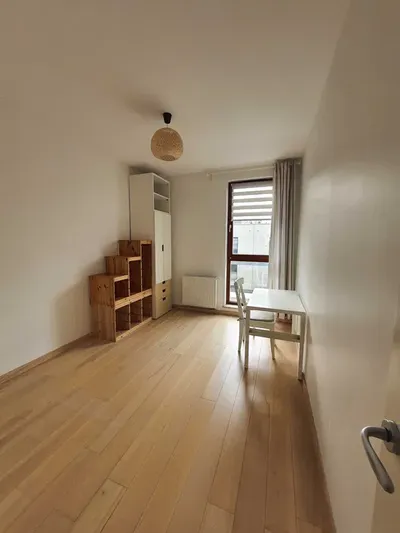 Mieszkanie na wynajem 3 pokoje - Warszawa, Wilanów, Hlonda - miniatura 2
