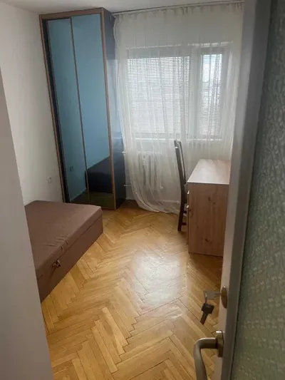 Mieszkanie 4 pokoje, 63m2, Czerniakowska, skrzyżowanie z Chełmską - miniatura 3