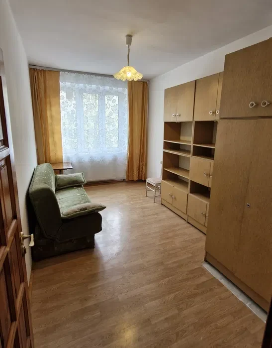 Pokój dla studentki - 1/1