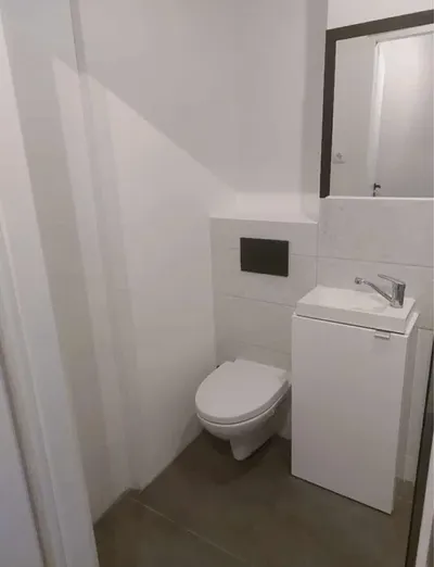 Do wynajęcia kawalerka 28m2 na Saskiej Kępie - miniatura 4