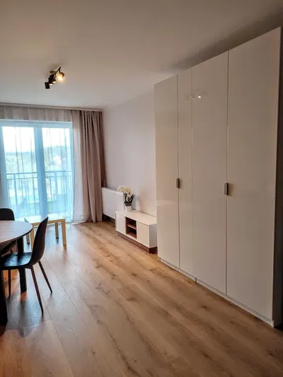 Kawalerka / ul. Szpakowa / klimatyzacja i balkon - miniatura 2