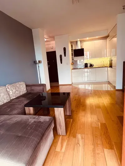 Mieszkanie 2 pokojowe 43 m² z balkonem i klimatyzacją – Bemowo, metro Chrzanów - miniatura 3