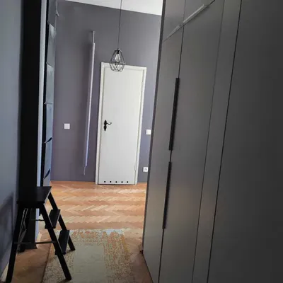 2 pokoje, 3.05m wysokości, Mokotów Rakowiecka – klimatyczne, parking, 4000 zł | 2-room flat, 3.05m ceilings, Mokotów Rakowiecka, 4000 PLN - miniatura 4
