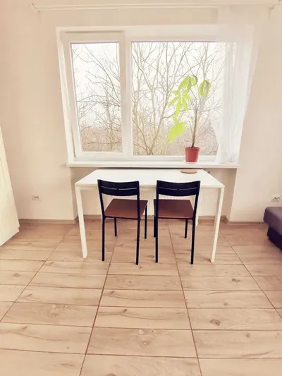 Jasna kawalerka Wawer (2350zł z opłatami) - miniatura 3