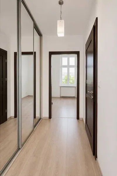 2-pokojowe mieszkanie blisko Dworca i Galerii Krakowskiej RENT - miniatura 5