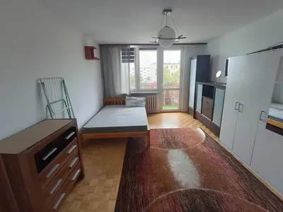 Duży pokój z balkonem 6m2 przy metrze Dworzec Wileńska i Szwedzka