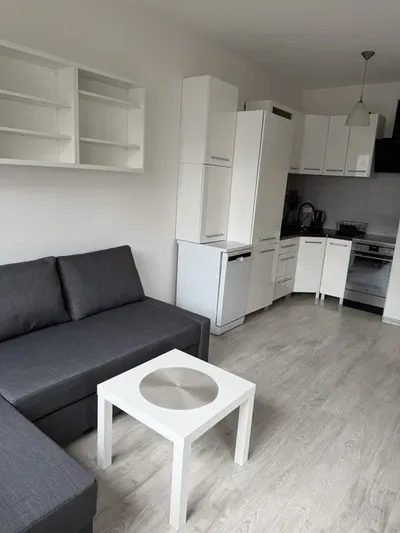 Najem: 2 pokoje | 37 m² | Wola | Szulborska | garaż | loggia - miniatura 2