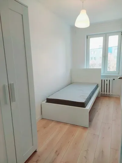 3 pokoje - mieszkanie na Winogradach - wynajem - miniatura 4