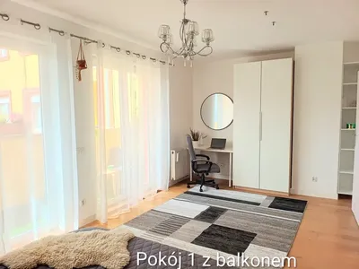 Centrum premium 3 os. pokoje + salon + garderoba + 2 balkony + os strzeżone+ garaż - miniatura 2