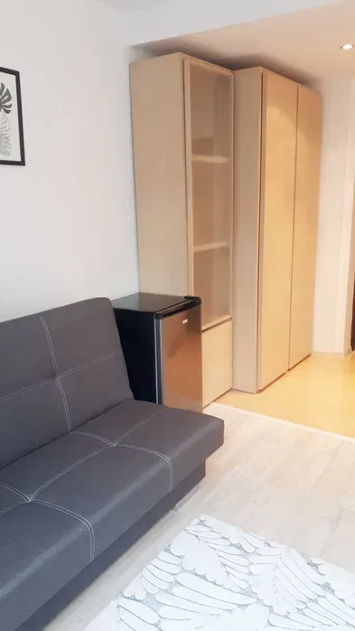 2 pokoje Ochota (ul. Dickensa 17) - wynajmę od 1 października - miniatura 2