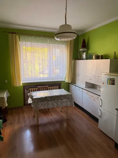 Przestronny pokój 25 m² w prywatnym domu , Sosnowiec Pogoń – od zaraz - opłaty wliczone w cene - miniatura 2