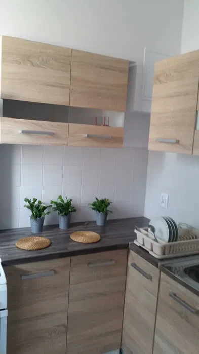 Pokój 1 os. do wynajęcia dla spokojnej, niepalącej dziewczyny - Kaliny - 1/8