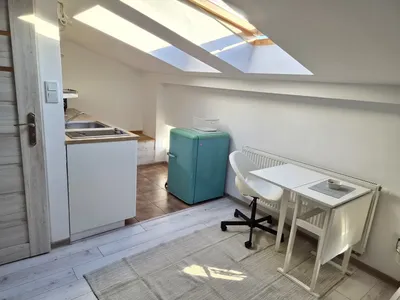 Klimatyczne studio na poddaszu Kraków przy AGH, BEZ POŚREDNIKA I PROWIZJI