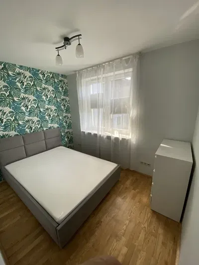 Wynajmę 3 pokojowe mieszkanie w dzielnica dziesiąta - miniatura 5