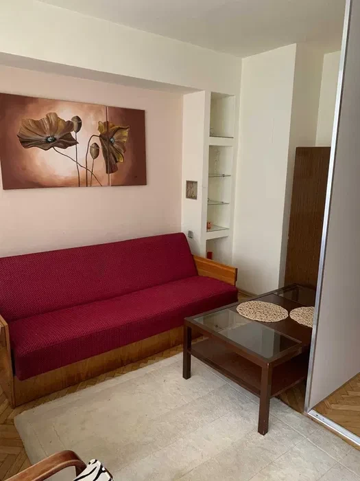 Do wynajęcia Warmijska – jasne 3-pokojowe 50 m² przy AGH i UP (wlasciciel) - 1/8