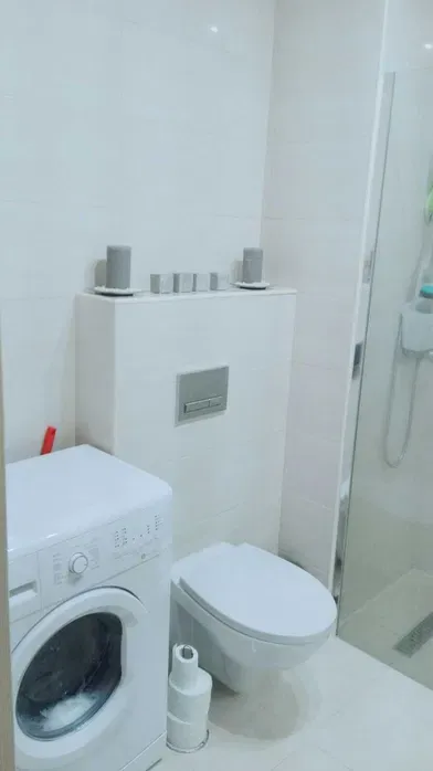 Duża Kawalerka 35m2 + balkon - ul. Piękna 62aa - miniatura 5