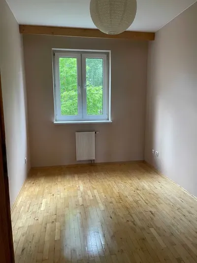 Dwupokojowe mieszkanie z odzielną kuchnią w Łodzi, Janów - miniatura 2