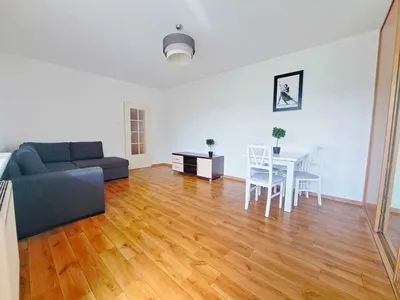 Duża kawalerka z balkonem osobna kuchnia ul. Naramowicka wolna od 01.11.2026 - miniatura 2