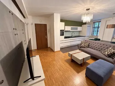 Wynajmę 3 pokoje, 69,30 m², wysoki standard, parkiety, duża loggia | Gocławek, ul. Ostrobramska 84 - miniatura 3