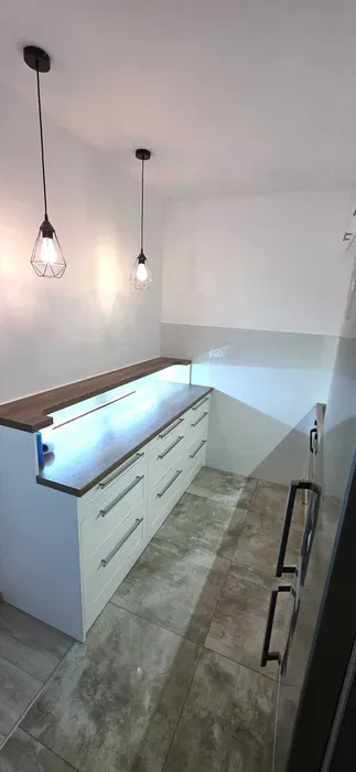 Świeżo odmalowane, 3-pokojowe mieszkanie (65 m²) – ul. Dyrekcyjna, Ursus (tuż przy stacji SKM!) - miniatura 5