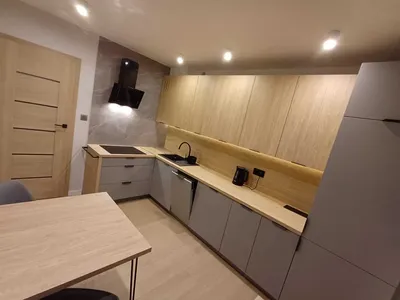 Mieszkanie 50m2, 2 niezależne pokoje + duża kuchnia, koło SCC - miniatura 3