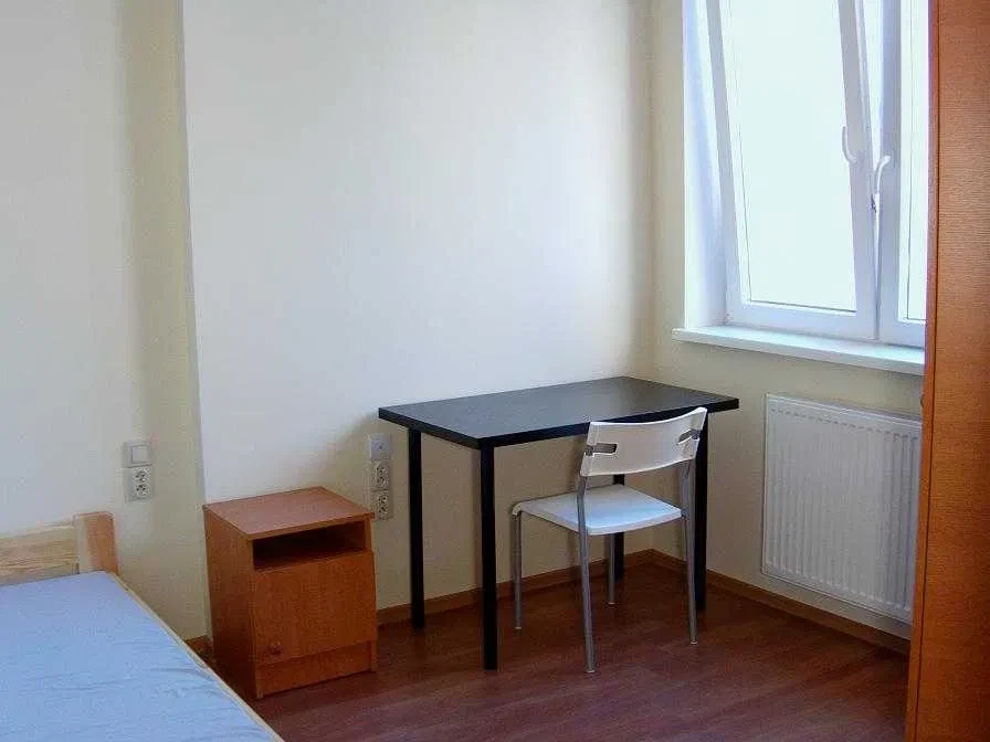 POKÓJ JEDNOOSOBOWY nowy - 1200zł całość. - 1/8