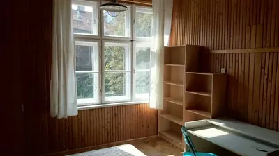 Miła kawalerka w atrakcyjnej lokalizacji - miniatura 2