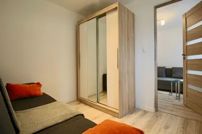 PL/RU Pets friendly / 2 pokoje / Obok Zakopiańskiej / Od zaraz / Parking w cenie / Parter - miniatura 3