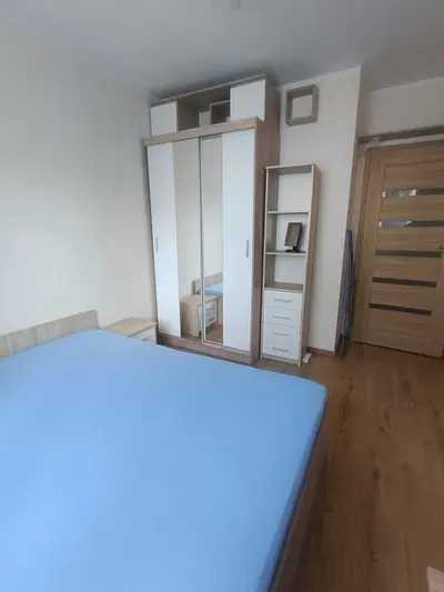Pokój w mieszkaniu 3pok, Praga południe, 3 min do skm Grochów, 13 min do centrum skm - miniatura 3
