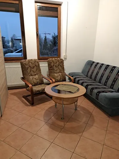 Kawalerka bezczynszowa z aneksem kuchennym i łazienką. Wolne. Okazja . - miniatura 5