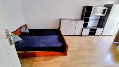 Duży pokój do wynajęcia na Brynowie od października - miniatura 3