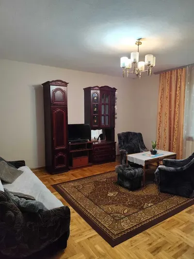 Wynajmę pokój 25m2 w domu z ogrodem - miniatura 2