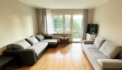 Wynajmę od zaraz duży pokój z balkonem dla pary lub singla. Gdynia SKM Cisowa - miniatura 3