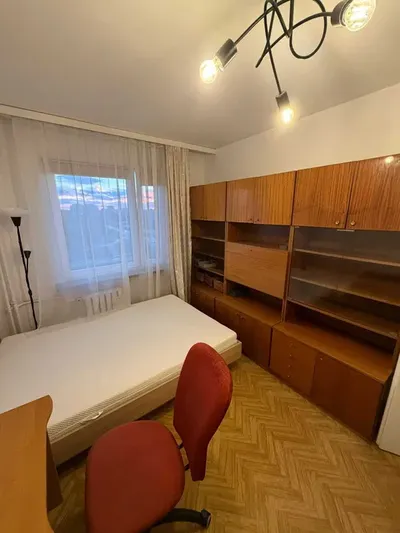 Do wynajecia 2 pokojowe mieszkanie blisko stacji metra Ursynow (studentki, studentki pracujace) - miniatura 5