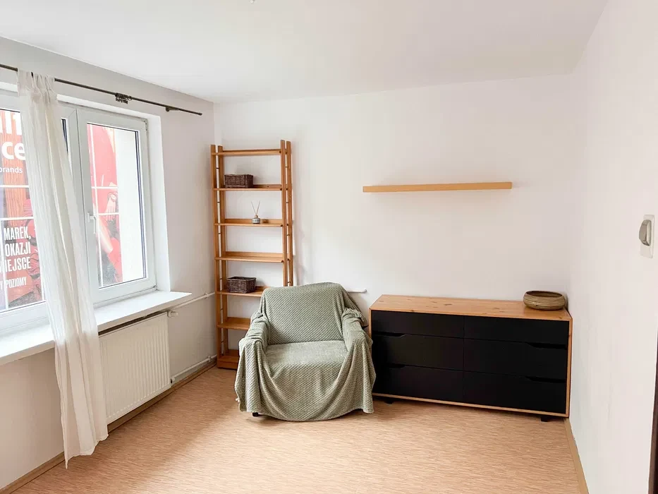 Przytulna kawalerka w ścisłym Centrum! - 1/8