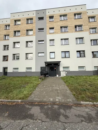 Wynajem okazjonalny. Mieszkanie M3 w spokojnej, zielonej okolicy dzielnicy Kazimierz Gorniczy os. Wagowa. Dostepne od zaraz!