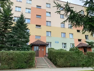 Wynajmę mieszkanie 3 pokojowe na I piętrze, środkowe. Kielce Jana Nowaka Jeziorańskiego 137 - widoczne na zdjęciach. Parking i zajezdnia autobusowa.