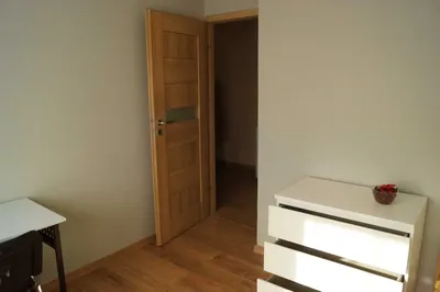 Jasny, umeblowany pokój (11 m2) w 3-pokojowym mieszkaniu - miniatura 4