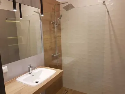 Wynajmę mieszkanie 2 pokoje 43 m2 Dębniki, garaż, balkon, Bez prowizji. - miniatura 5