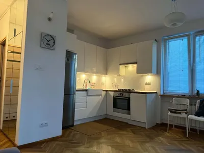 Wynajem mieszkanie 1 maja 8 Warszawa dostępne od zaraz - miniatura 4