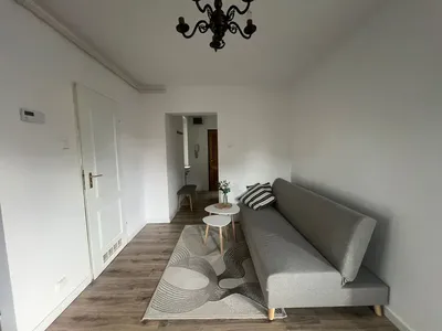 Kawalerka Targówek Mieszkaniowy (1 min M2)