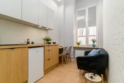 Kawalerka z antresolą – centrum Łodzi, Żeromskiego 17 - miniatura 2