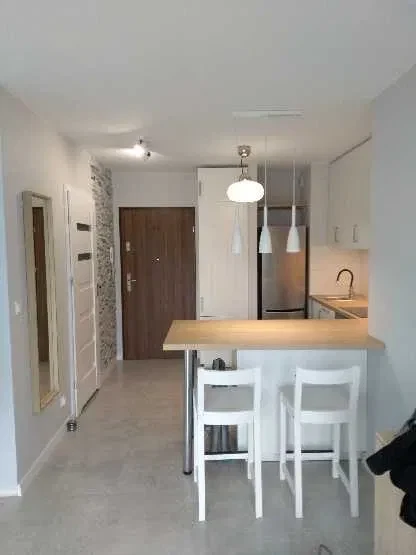 Do wynajęcia nowoczesna kawalerka w Łodzi! - 1/8
