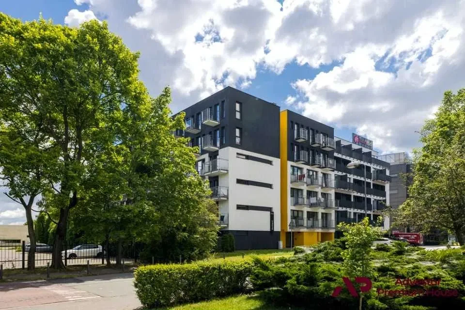 Wynajem, kawalerka, świetna lokalizacja, Poznań ul. Serafitek 6, Rondo Rataje - 1/8