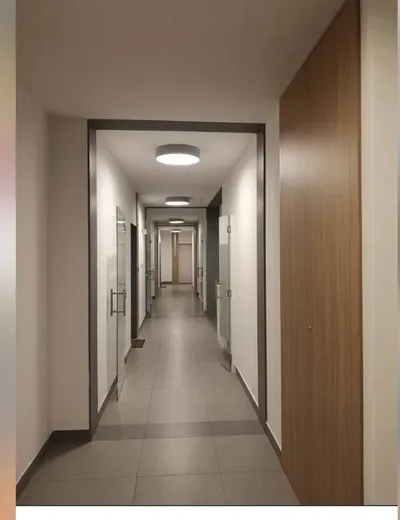 Pokój w pobliżu stacji metra Słodowiec - miniatura 2