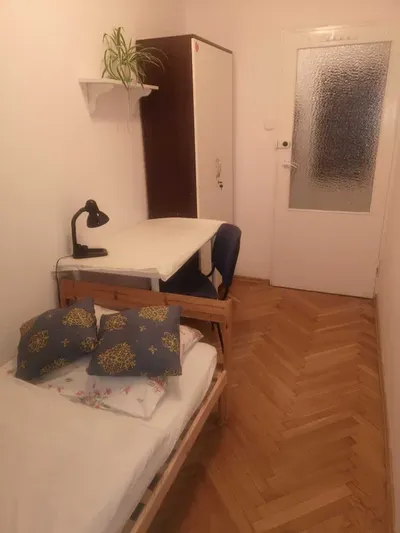 Wolny pokój Winogrady - miniatura 2