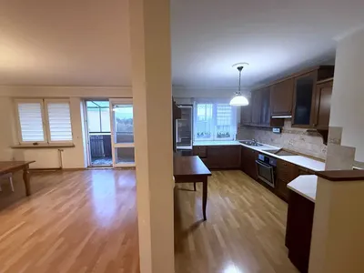 92 m², 3 pokoje z garażem, 300 m do metra Płocka – bezpośrednio - miniatura 2